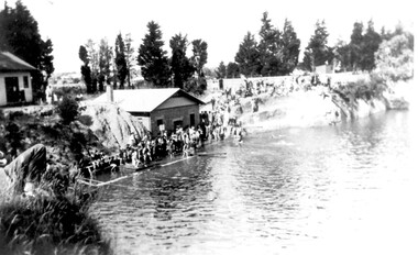 Photograph, The Surrey Dive, January 1931, 1931