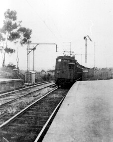 Photograph, Early electric train at Mont Albert Station, c1926, 1926