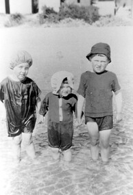 Photograph, Palstra children at the beach, c 1930, 1930