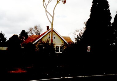 Photograph, 627 Whitehorse Road, Surrey Hills