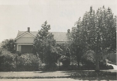 Photograph, 11 York Street, Mont Albert, 1962, 1974
