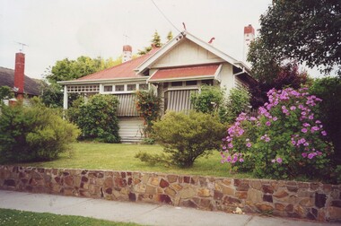 Photograph, 5 York Street, Mont Albert,  November 1999 (1), 1999