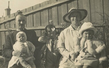 Photograph, Dave and Lily Mair and 3 children, c1918