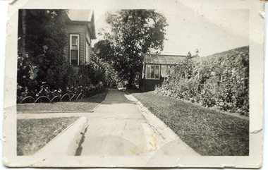 Digital photo, 45 Wandsworth Road, Surrey Hills, 1956