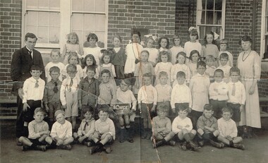 Photograph, Mont Albert Central School Grade 1, 1921, 1921
