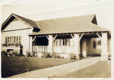 Digital photo, George L Coop, 688 Whitehorse Rd. Mont Albert c1950, c1950