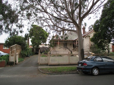 Photograph - 1 Montrose Street, Surrey Hills, The Street Where You Live Project
