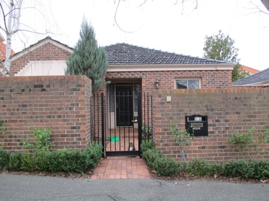 Photograph - 5-3 Montrose Street, Surrey Hills, The Street Where You Live Project