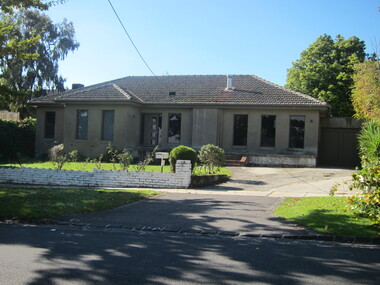 Photograph - 18 Valonia Avenue, Surrey Hills, The Street Where You Live Project