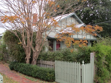 Photograph - 3 Empress Road, Surrey Hills, The Street Where You Live Project