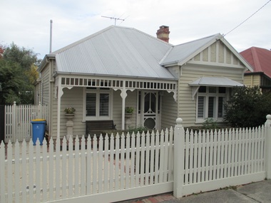 Photograph - 13 Empress Road, Surrey Hills, The Street Where You Live Project
