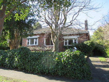 Photograph - 8 Neath Street, Surrey Hills, The Street Where You Live Project