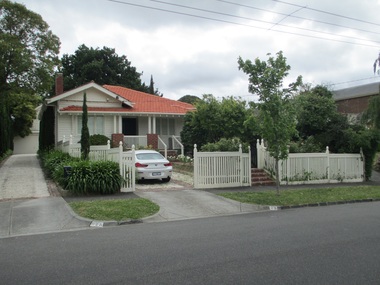 Photograph - 82 Empress Road, Surrey Hills, The Street Where You Live Project