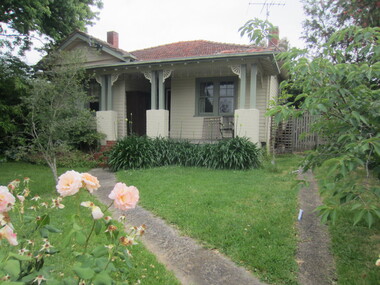 Photograph - 5 Edyvean Street, Surrey Hills, The Street Where You Live Project