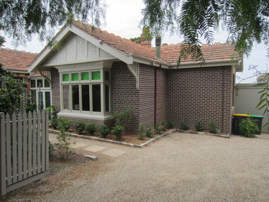Photograph - 12 Edyvean Street, Surrey Hills, The Street Where You Live Project