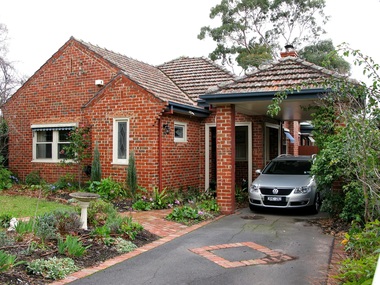 Photograph - 11 Balmoral Crescent, Surrey Hills, The Street Where You Live Project