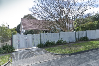 Photograph - 5 Amiens Street, Surrey Hills, The Street Where You Live Project