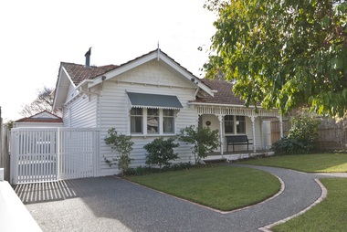 Photograph - 9 Amiens Street, Surrey Hills, The Street Where You Live Project