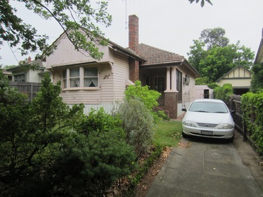 Photograph - 6 Albert Crescent, Surrey Hills, The Street Where You Live Project