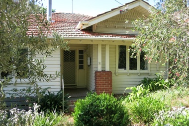 Photograph - 5 Allie Street, Surrey Hills, The Street Where You Live Project