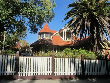 Photograph - 14 Albany Crescent, Surrey Hills, The Street Where You Live Project