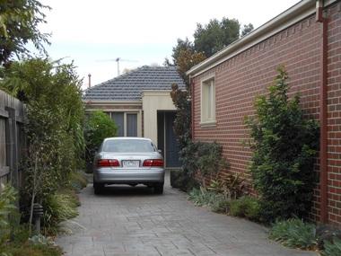 Photograph - 19A Banool Road, Surrey Hills, The Street Where You Live Project