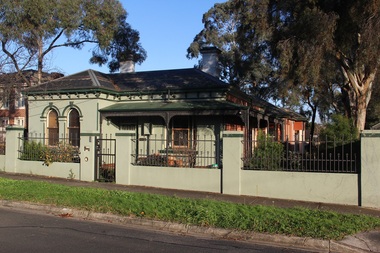 Photograph - 7 Beech Street, Surrey Hills, The Street Where You Live Project