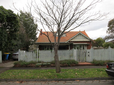 Photograph - 7 Leura Street, Surrey Hills, The Street Where You Live Project