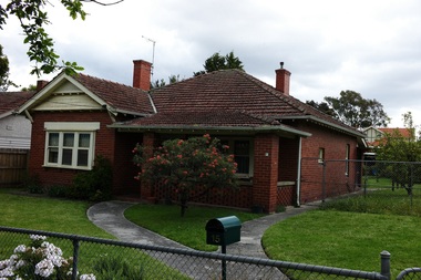 Photograph - 15 Benson Street, Surrey Hills, The Street Where You Live Project