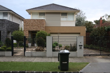 Photograph - 6 Bentley Street, Surrey Hills, The Street Where You Live Project