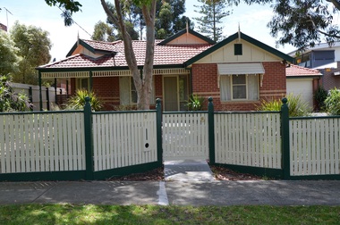Photograph - 6 Barton Street, Surrey Hills, The Street Where You Live Project