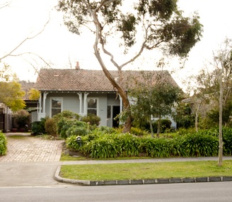 Photograph - 7 Guildford Road, Surrey Hills, The Street Where You Live Project