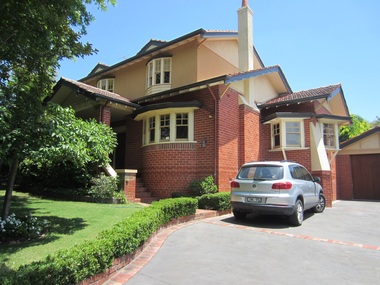 Photograph - 10 Essex Road, Surrey Hills, The Street Where You Live Project