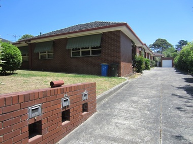 Photograph - 12 Essex Road, Surrey Hills, The Street Where You Live Project