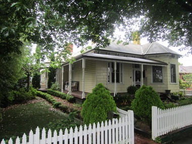 Photograph - 120 Windsor Crescent, Surrey Hills, The Street Where You Live Project