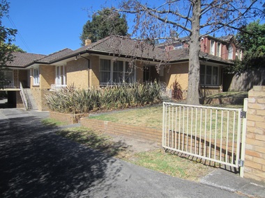 Photograph - 14 Boisdale Street, Surrey Hills, The Street Where You Live Project