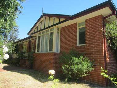 Photograph - 25 Boisdale Street, Surrey Hills, The Street Where You Live Project