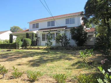 Photograph - 29 Boisdale Street, Surrey Hills, The Street Where You Live Project