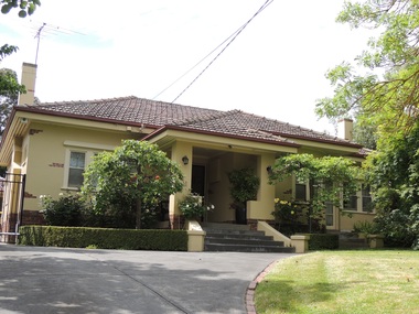 Photograph - 33 Florence Road, Surrey Hills, The Street Where You Live Project