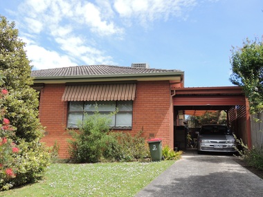 Photograph - 10 Florence Road, Surrey Hills, The Street Where You Live Project