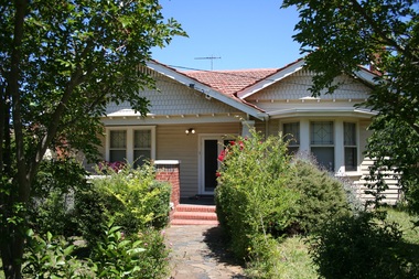 Photograph - 7 Carson Avenue, Mont Albert, The Street Where You Live Project