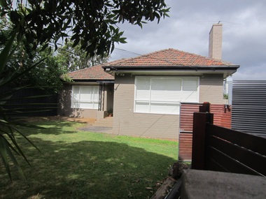 Photograph - 6 Chestnut Street, Surrey Hills, The Street Where You Live Project