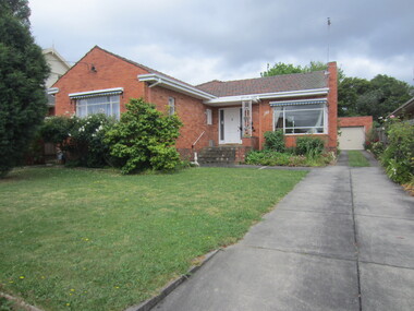 Photograph - 26B Chestnut Street, Surrey Hills, The Street Where You Live Project