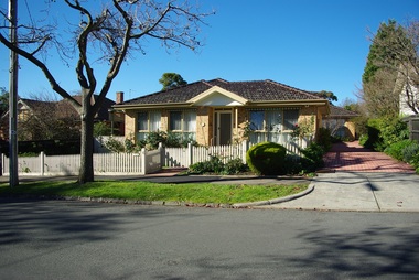 Photograph - 15 Clyde Street, Surrey Hills, The Street Where You Live Project