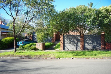 Photograph - 21 Clyde Street, Surrey Hills, The Street Where You Live Project