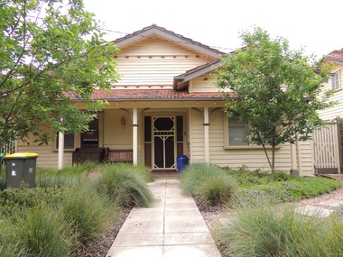 Photograph - 16 Blenheim Avenue, Mont Albert, The Street Where You Live Project
