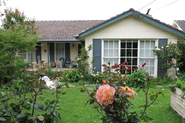 Photograph - 21 Grange Street, Mont Albert, The Street Where You Live Project