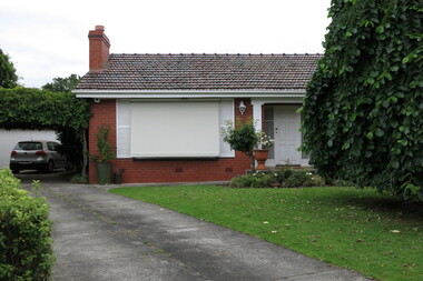 Photograph - 26 Grange Street, Mont Albert, The Street Where You Live Project
