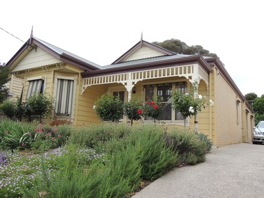 Photograph - 14 Charles Street, Surrey Hills, The Street Where You Live Project