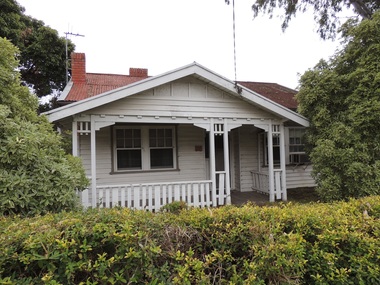 Photograph - 15 Charles Street, Surrey Hills, The Street Where You Live Project
